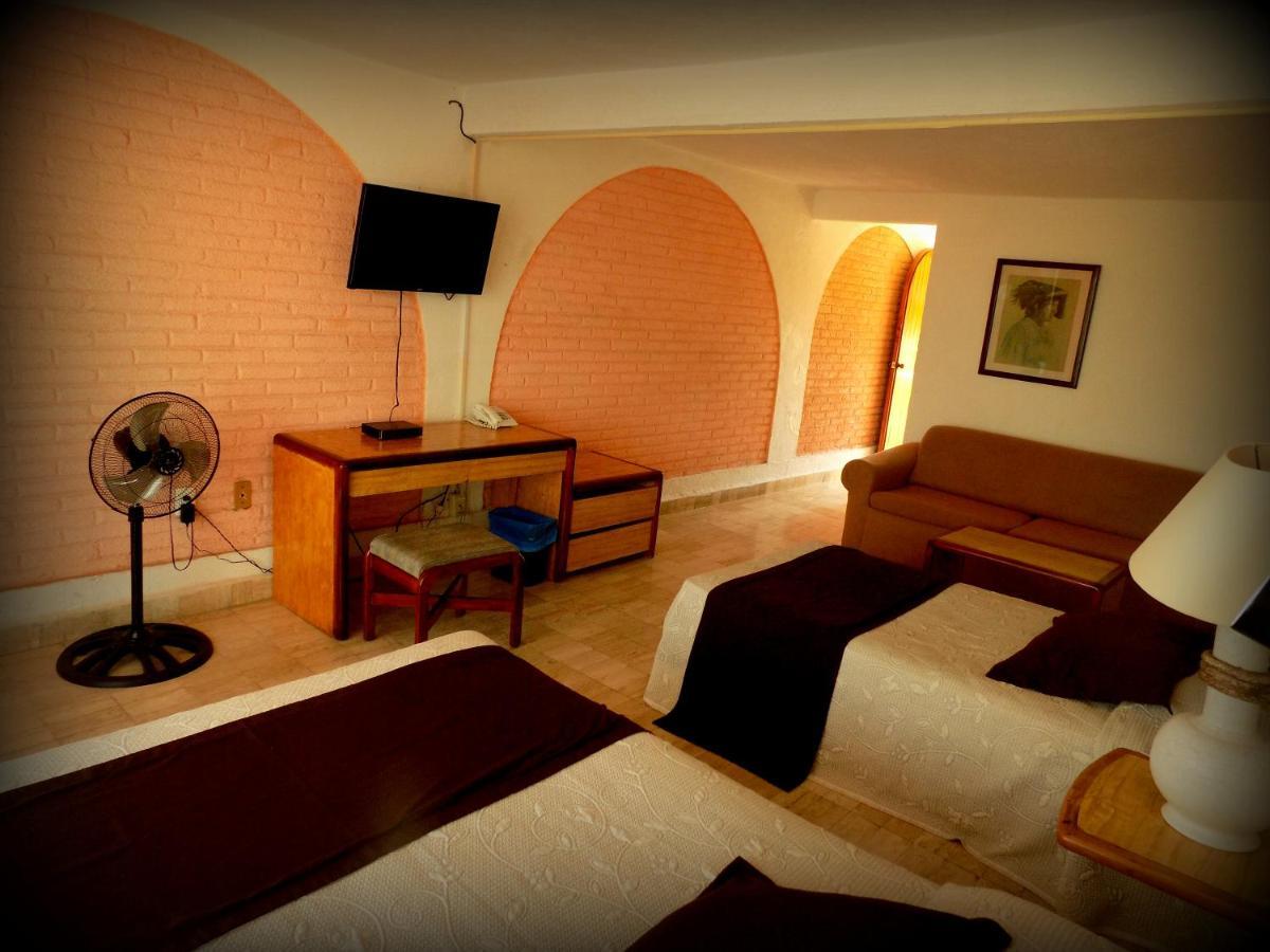 Hotel Piedras De Sol Solaris Morelos Tlaltizapán エクステリア 写真